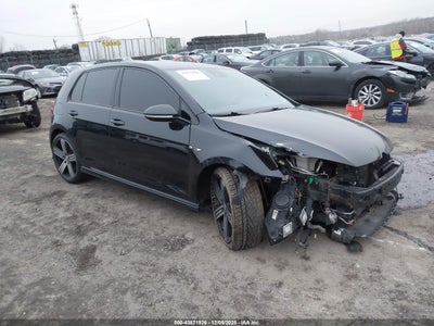 VOLKSWAGEN GOLF R 2016
