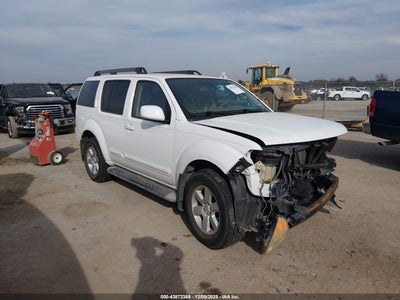 NISSAN PATHFINDER 2011