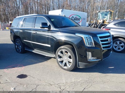 CADILLAC ESCALADE 2017