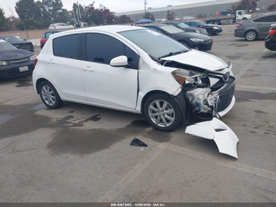 TOYOTA YARIS 2016