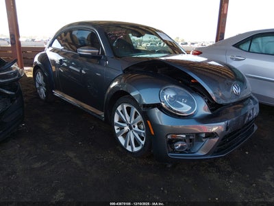 VOLKSWAGEN BEETLE 2014