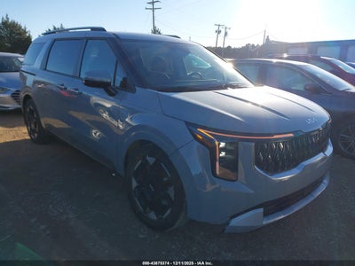 KIA CARNIVAL MPV 2025
