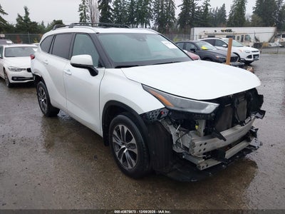 TOYOTA HIGHLANDER 2022