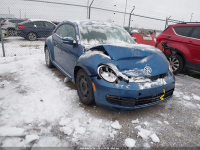 VOLKSWAGEN BEETLE 2016