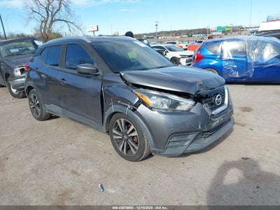 NISSAN KICKS 2019