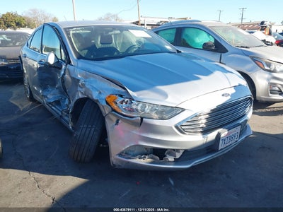 FORD FUSION HYBRID 2017