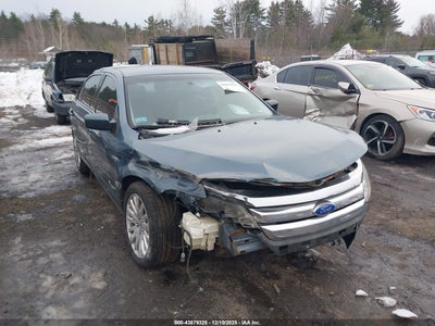 FORD FUSION HYBRID 2011