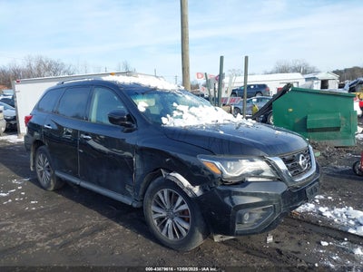 NISSAN PATHFINDER 2019