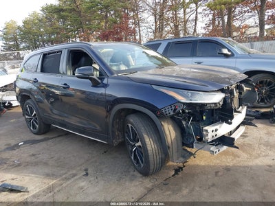 TOYOTA HIGHLANDER 2021