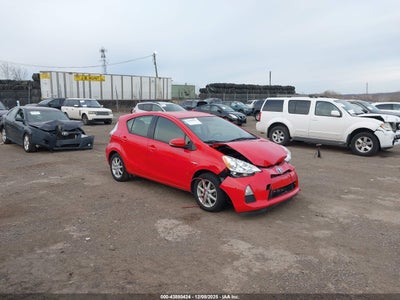 TOYOTA PRIUS C 2014