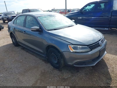VOLKSWAGEN JETTA 2014