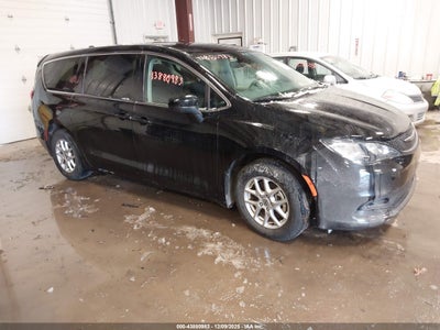 CHRYSLER VOYAGER 2024