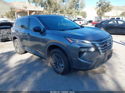 NISSAN ROGUE 2024