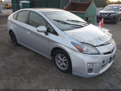 TOYOTA PRIUS 2013