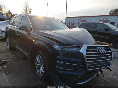 AUDI Q7 2017