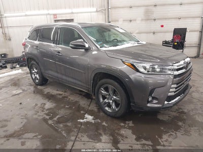 TOYOTA HIGHLANDER 2019