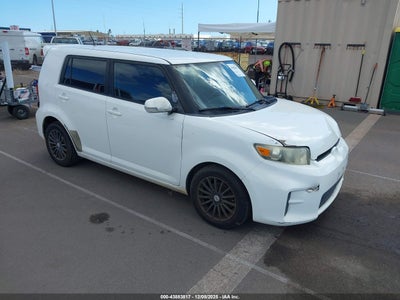 SCION XB 2012