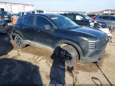 NISSAN KICKS 2025