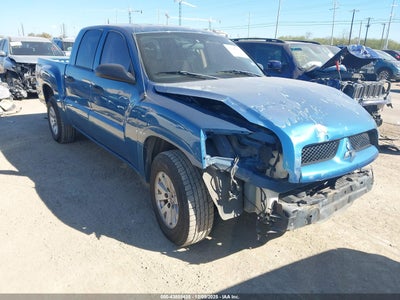 MITSUBISHI RAIDER 2006