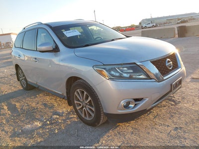 NISSAN PATHFINDER 2015