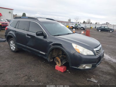 SUBARU OUTBACK 2012