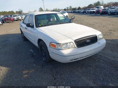 FORD CROWN VICTORIA 2011