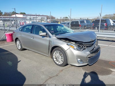 TOYOTA AVALON HYBRID 2015