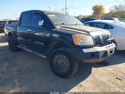NISSAN TITAN 2015