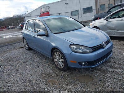 VOLKSWAGEN GOLF 2011