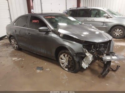VOLKSWAGEN JETTA 2017