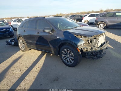 CADILLAC XT4 2019
