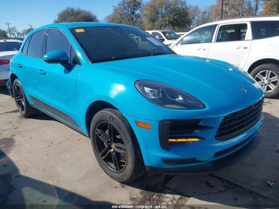 PORSCHE MACAN 2021
