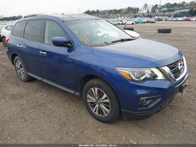 NISSAN PATHFINDER 2017