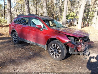 SUBARU OUTBACK 2016