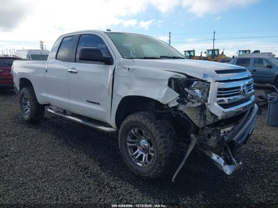 TOYOTA TUNDRA 2015