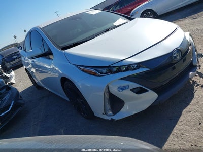 TOYOTA PRIUS PRIME 2021