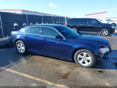 CHRYSLER 300 2014
