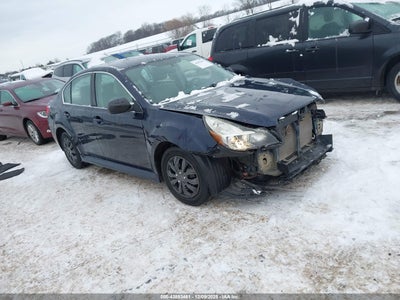 SUBARU LEGACY 2013