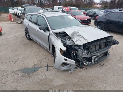 VOLVO V60 RECHARGE PLUG-IN HYBRID 2024