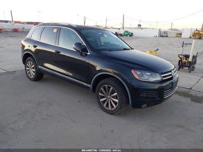 VOLKSWAGEN TOUAREG 2012