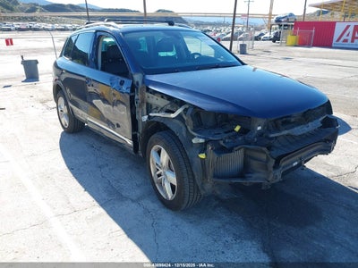 VOLKSWAGEN TOUAREG 2014
