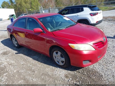 TOYOTA CAMRY 2011