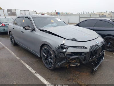 BMW 760I 2024