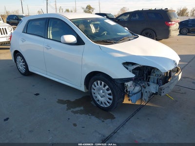 TOYOTA MATRIX 2013