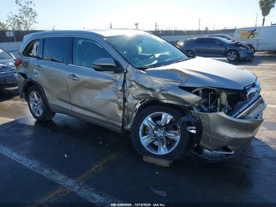 TOYOTA HIGHLANDER 2015