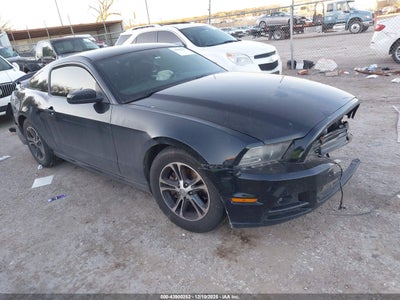 FORD MUSTANG 2014