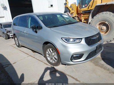 CHRYSLER PACIFICA 2024