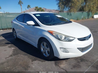 HYUNDAI ELANTRA 2013