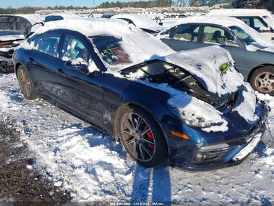 PORSCHE PANAMERA 2019