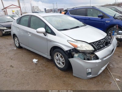 TOYOTA PRIUS 2010